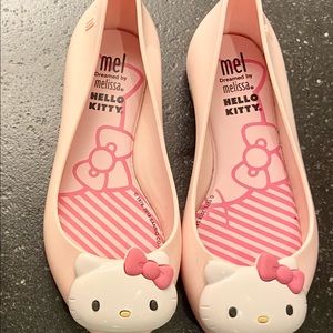 💖Mel by Melissa. These are extremely rare. Mini Melissa Hello Kitty.💖